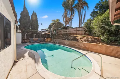 10124 Three Oaks Way, Santee, CA 92071 photo 23