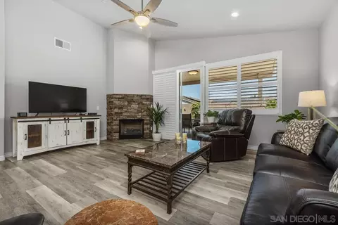 8531 Even Seth Cir, Santee, CA 92071 photo 4