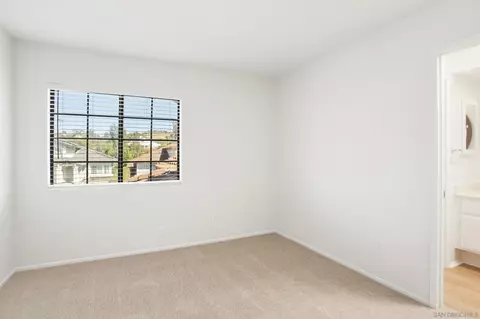 Bedroom - 5375 Rio Plata Dr, Oceanside, CA 92057 photo 3 of 4