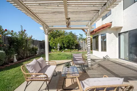 Exterior - 5375 Rio Plata Dr, Oceanside, CA 92057 photo 6 of 9