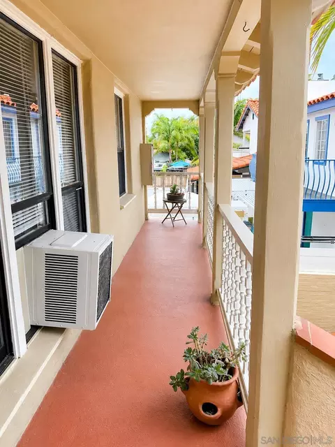 950-958 B Ave, Coronado, CA 92118 photo 18