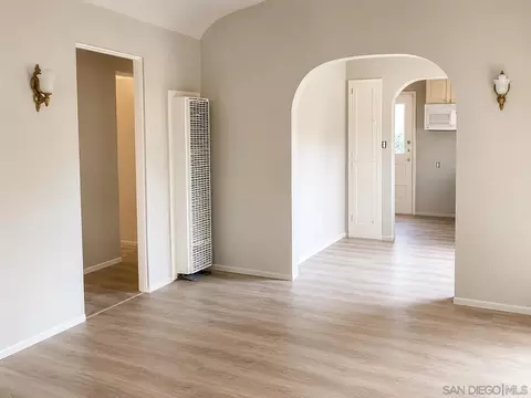 950-958 B Ave, Coronado, CA 92118 photo 10