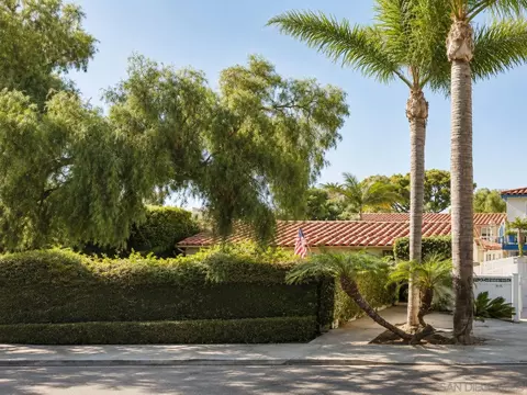 950-958 B Ave, Coronado, CA 92118 photo 2