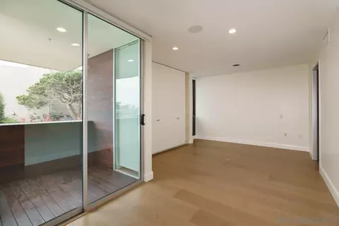 Bedroom - 419 Ravina St, La Jolla, CA 92037 photo 3 of 6