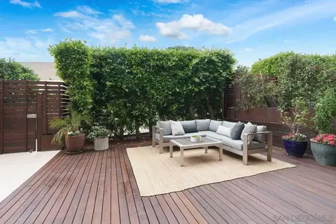 Exterior - 419 Ravina St, La Jolla, CA 92037 photo 4 of 11
