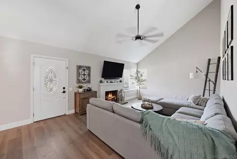 12909 Margate Ave, Poway, CA 92064 photo 4