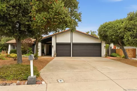 Exterior - 802 Santa Hidalga, Solana Beach, CA 92075 photo 7 of 8