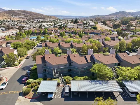 View/Area - 3003 Blue Oak Ct, Spring Valley, CA 91978 photo 3 of 4