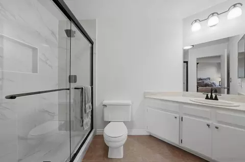 Bath - 3003 Blue Oak Ct, Spring Valley, CA 91978 photo 1 of 2