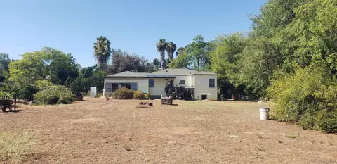 10773 Challenge Blvd, La Mesa, CA 91941 photo 3