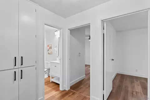 Entry Way - 13754 Mango Dr #103, Del Mar, CA 92014 photo 3 of 3