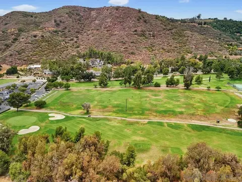View/Area - 35835 Bay Sable Ln, Fallbrook, CA 92028 photo 3 of 10