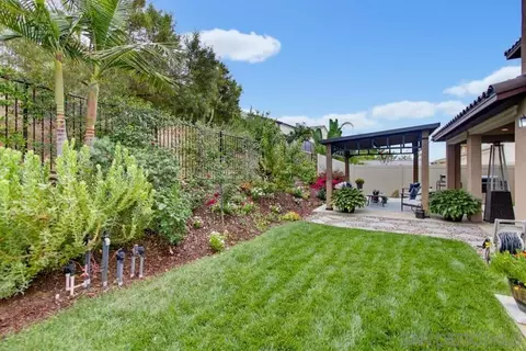 Exterior - 35835 Bay Sable Ln, Fallbrook, CA 92028 photo 7 of 13