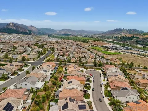 View/Area - 35835 Bay Sable Ln, Fallbrook, CA 92028 photo 9 of 10