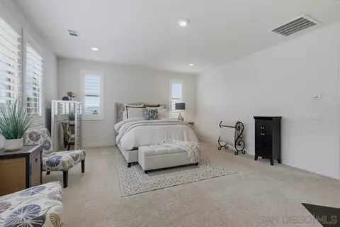 Bedroom - 35835 Bay Sable Ln, Fallbrook, CA 92028 photo 4 of 9