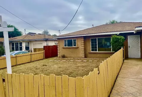 Exterior - 834 Maria Ave, Spring Valley, CA 91977 photo 2 of 2