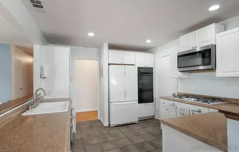 1411 Cornwall, Spring Valley, CA 91977 photo 4