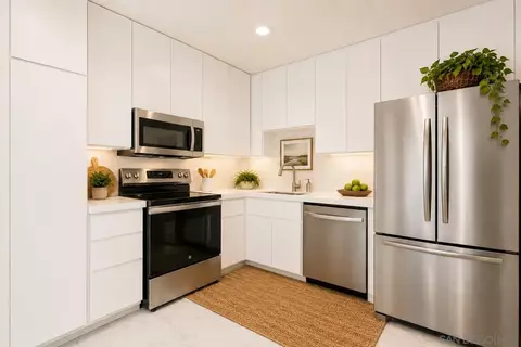 9289 Village Glen Dr #118, San Diego, CA 92123