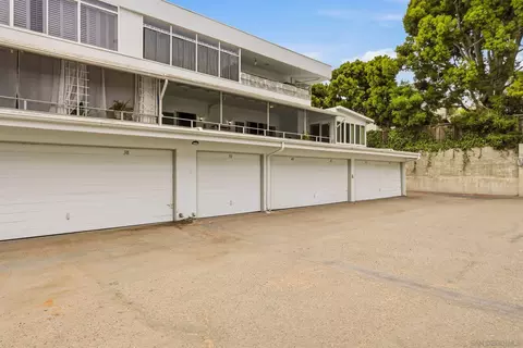 Exterior - 2364 Torrey Pines Rd #38, La Jolla, CA 92037 photo 9 of 13