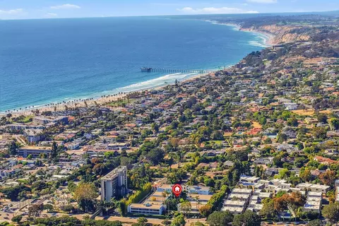 View/Area - 2364 Torrey Pines Rd #38, La Jolla, CA 92037 photo 5 of 5