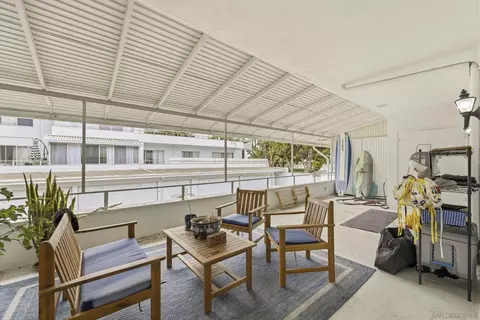 Exterior - 2364 Torrey Pines Rd #38, La Jolla, CA 92037 photo 5 of 13