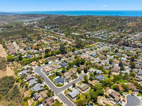 View/Area - 1619 Mapleleaf Ct, Encinitas, CA 92024 photo 4 of 10