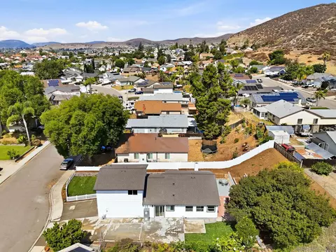 View/Area - 10440 Bosque Dr, Lakeside, CA 92040 photo 5 of 5
