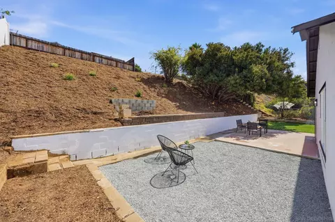 Exterior - 10440 Bosque Dr, Lakeside, CA 92040 photo 7 of 8