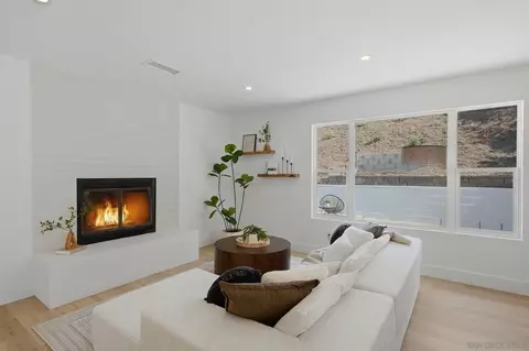 Living - 10440 Bosque Dr, Lakeside, CA 92040 photo 3 of 3