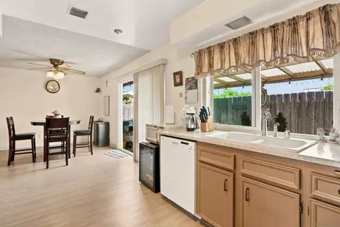 Kitchen - 833 W Chase, El Cajon, CA 92020 photo 1 of 3