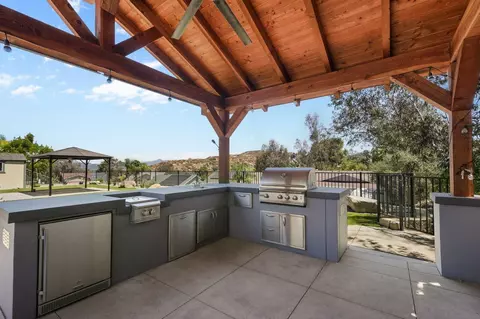 Kitchen - 12651 Ridgeton, Lakeside, CA 92040 photo 1 of 4
