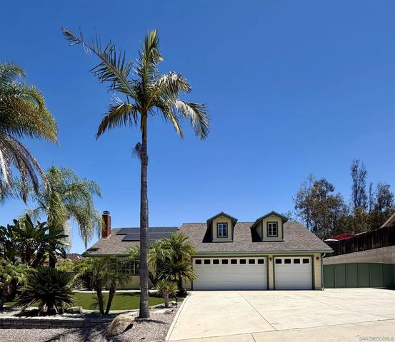 12651 Ridgeton, Lakeside, CA 92040