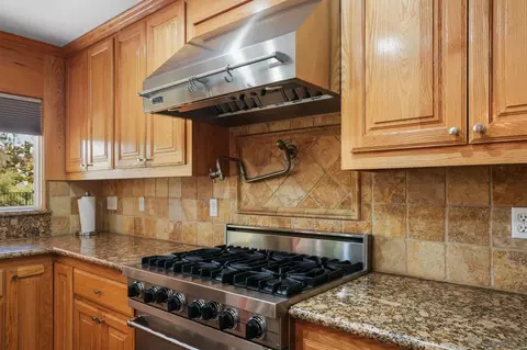 Kitchen - 12651 Ridgeton, Lakeside, CA 92040 photo 3 of 4