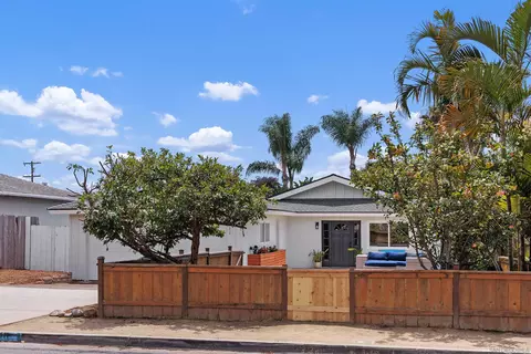 1511 Stewart St, Oceanside, CA 92054 photo 2