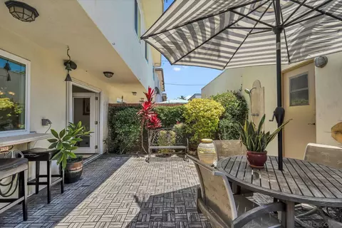 Exterior - 255 Daisy Ave, Imperial Beach, CA 91932 photo 2 of 5