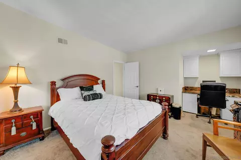 Bedroom - 255 Daisy Ave, Imperial Beach, CA 91932 photo 1 of 4