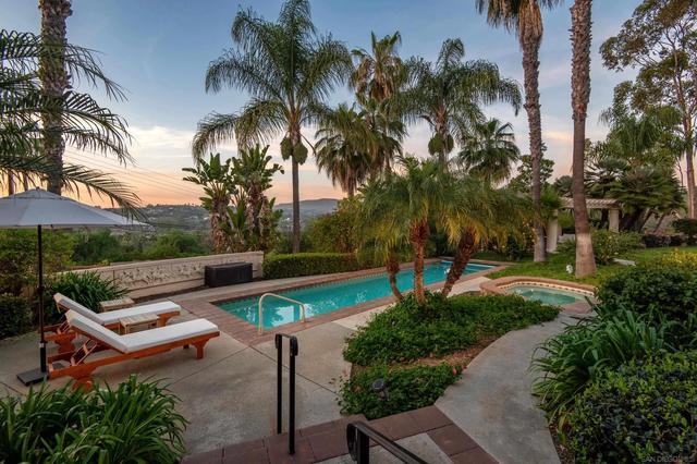 18044 Loma Alegre, Rancho Santa Fe, CA 92067