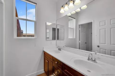 Bath - 1205 Calabria St, Santee, CA 92071 photo 2 of 2