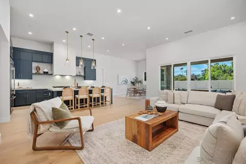 1714 California St, Oceanside, CA 92054