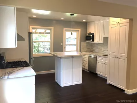 1846-1848 Woodside Rd, Redwood City, CA 94061