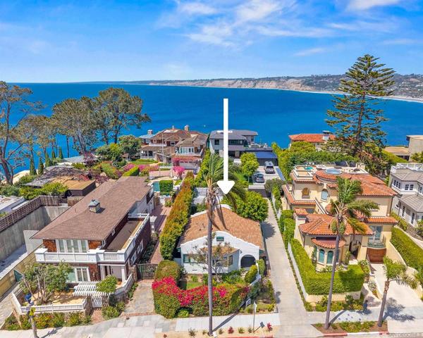 7979 Prospect Pl, La Jolla, CA 92037