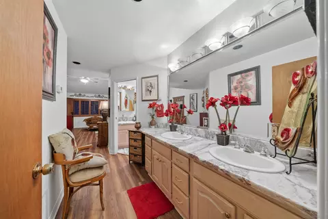 Bath - 2410 Mount Elena Way, Jamul, CA 91935 photo 2 of 4