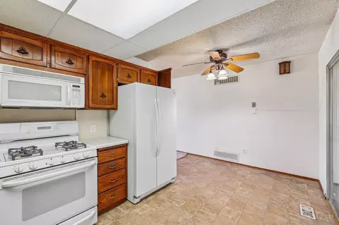 Kitchen - 7183 Purdue, La Mesa, CA 91942 photo 4 of 9