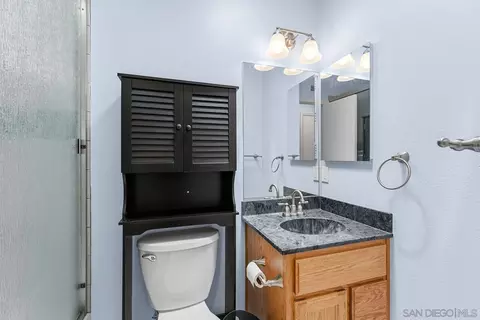 Bath - 4914 Verde Dr, Oceanside, CA 92057 photo 1 of 2