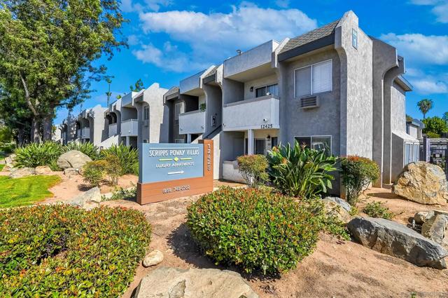 12425 Oak Knoll Rd, Poway, CA 92064