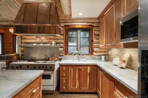 Kitchen - 4484 Pine Ridge Ave, Julian, CA 92036 photo 3 of 3