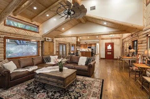 Living - 4484 Pine Ridge Ave, Julian, CA 92036 photo 2 of 5