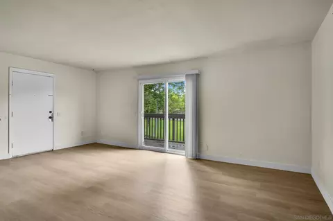 Living - 10210 Peaceful Ct, Santee, CA 92071 photo 3 of 4