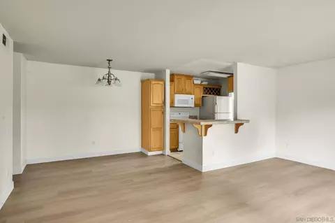Living - 10210 Peaceful Ct, Santee, CA 92071 photo 4 of 4