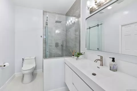 Bath - 17941 Vista Lomas, Poway, CA 92064 photo 6 of 6